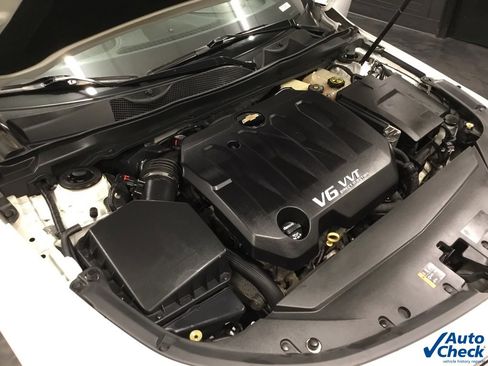 Used 2016 Chevrolet Impala LT w/ Convenience Package image 41