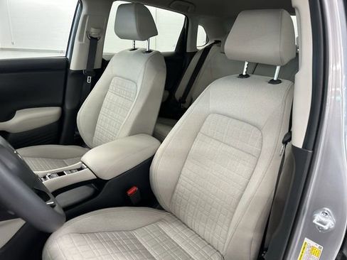 New 2026 Honda HR-V LX image 17