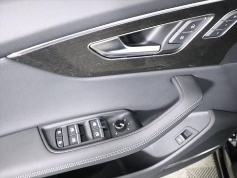 New 2026 Audi Q8 Premium Plus image 25