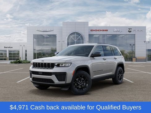 New 2026 Jeep Grand Cherokee Altitude AWD/4WD image 1
