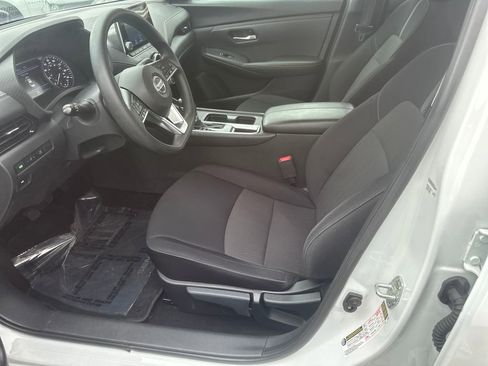Used 2023 Nissan Sentra SV image 11