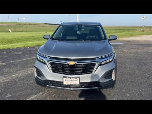 Certified 2023 Chevrolet Equinox LT image 3