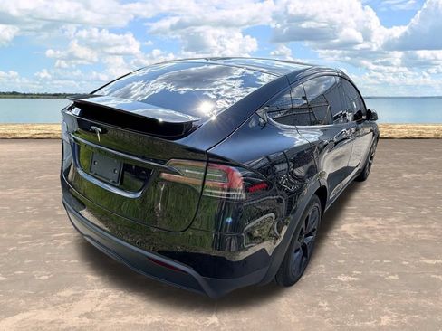 Used 2022 Tesla Model X AWD/4WD image 8