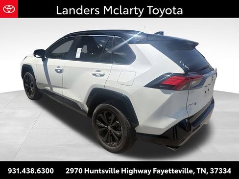 Used 2022 Toyota RAV4 XSE AWD/4WD image 3