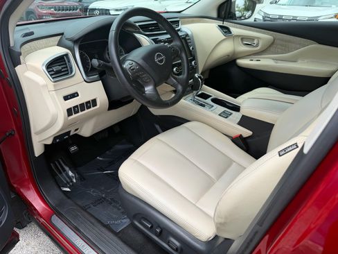Certified 2024 Nissan Murano SV FWD image 11