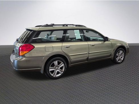Used 2006 Subaru Outback 3.0R L.L. Bean AWD/4WD image 4