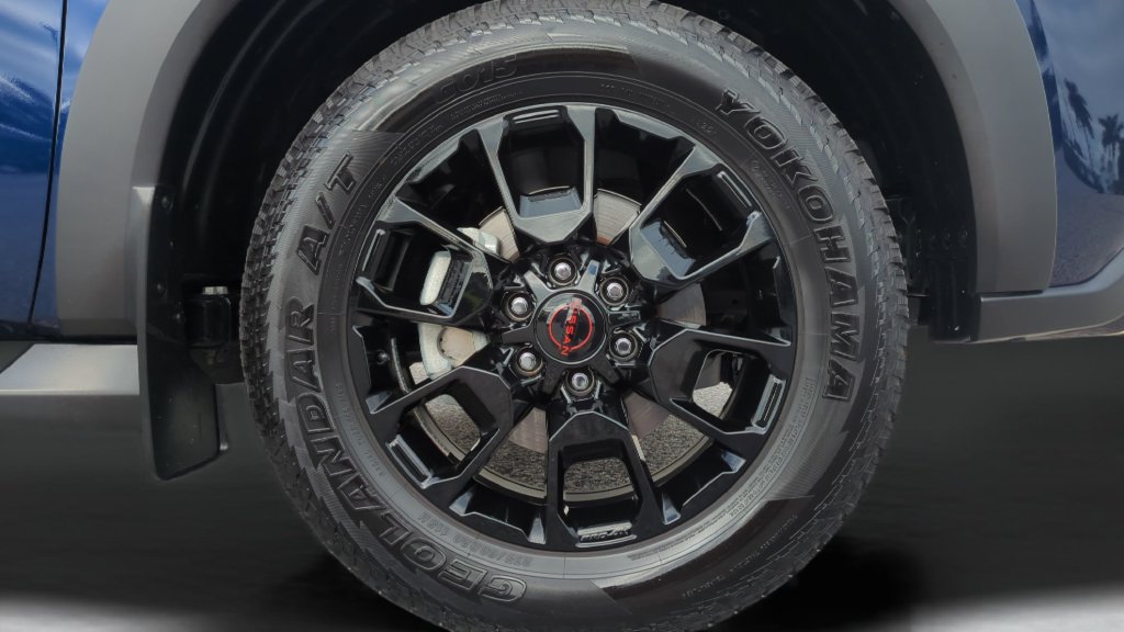 Certified 2025 Nissan Armada PRO-4X AWD/4WD image 26