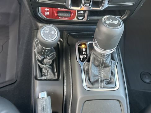 New 2026 Jeep Wrangler Unlimited Rubicon image 5