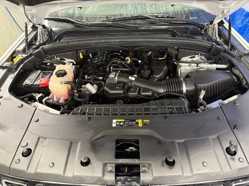 Used 2022 Jeep Grand Cherokee L Limited AWD/4WD image 12