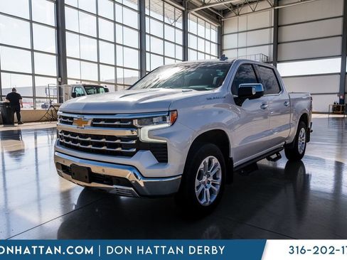 Used 2023 Chevrolet Silverado 1500 LTZ w/ LTZ Convenience Package II AWD/4WD image 26