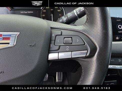 Certified 2023 Cadillac XT4 Sport FWD image 27