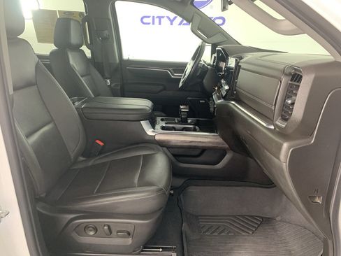 Used 2023 Chevrolet Silverado 1500 LTZ w/ LTZ Convenience Package II AWD/4WD image 38