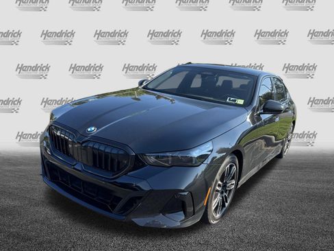 Certified 2024 BMW 530i xDrive w/ M Sport Package AWD/4WD image 6