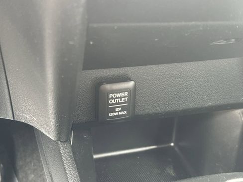 Used 2013 Honda Fit image 21