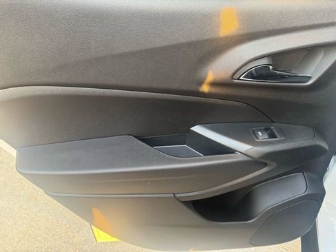 New 2026 Chevrolet Trax LT w/ Midnight Edition image 17