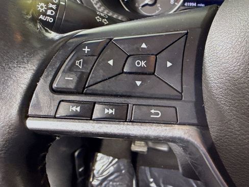 Used 2023 Nissan Sentra SV image 14