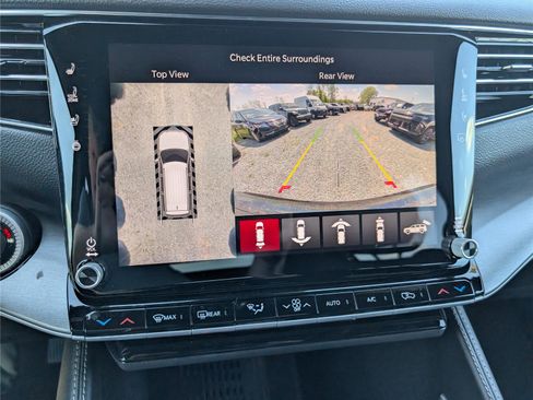 New 2026 Jeep Grand Wagoneer 4WD image 28