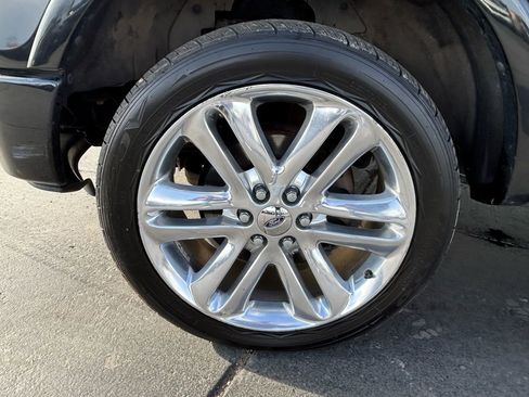 Used 2014 Ford F150 Limited image 23