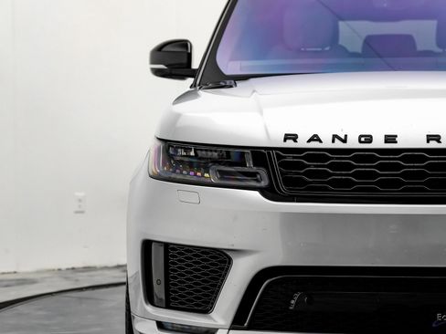 Used 2021 Land Rover Range Rover Sport HST image 26