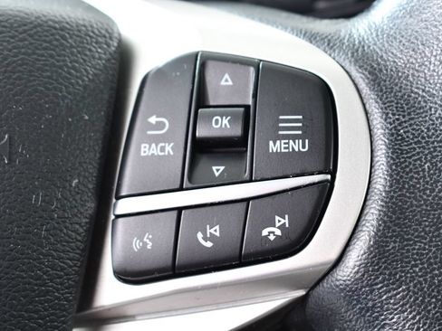 Used 2023 Ford Explorer XLT w/ Equipment Group 202A AWD/4WD image 33