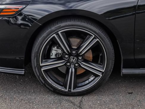Used 2023 Honda Accord Sport image 9
