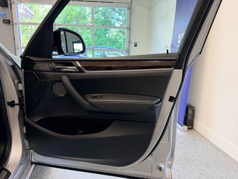 Used 2017 BMW X3 sDrive28i RWD image 25