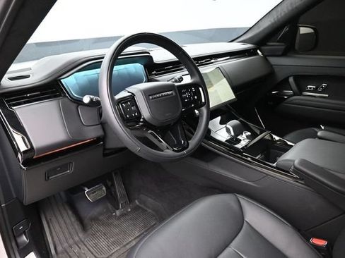 Used 2026 Land Rover Range Rover Sport Autobiography AWD/4WD image 5