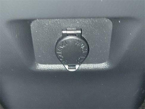 Used 2019 Toyota RAV4 LE image 24