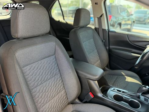 Used 2019 Chevrolet Equinox LT AWD/4WD image 24