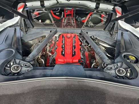 Used 2021 Chevrolet Corvette Stingray Preferred Cpe w/ Z51 Performance Package RWD image 13