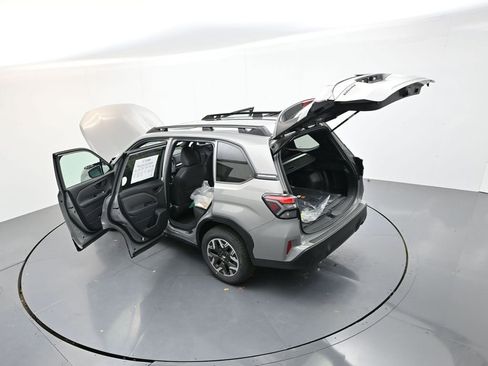 New 2026 Subaru Forester Premium image 37