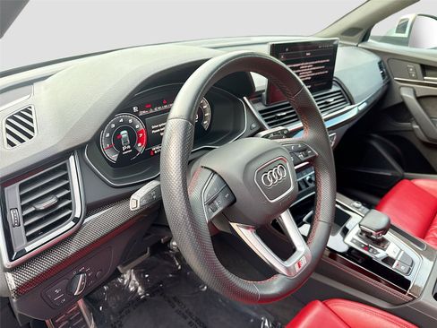 Used 2023 Audi SQ5 Premium Plus w/ Premium Plus Package AWD/4WD image 9