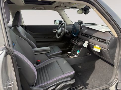 New 2026 MINI Cooper 2-Door Hardtop FWD image 15