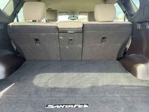 Used 2017 Hyundai Santa Fe Sport FWD image 21