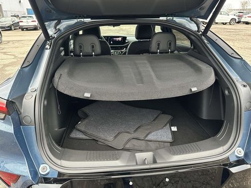 Certified 2024 Buick Envista Sport Touring w/ Convenience I Package image 11