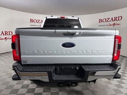 Used 2023 Ford F250 Lariat w/ Lariat Ultimate Package AWD/4WD image 7