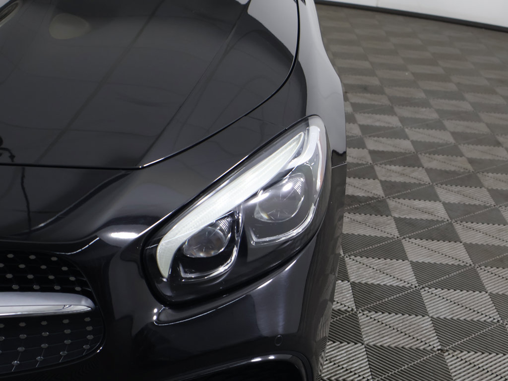 Used 2018 Mercedes-Benz SL 450 image 16