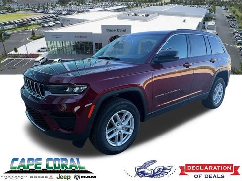 New 2026 Jeep Grand Cherokee Laredo AWD/4WD image 1