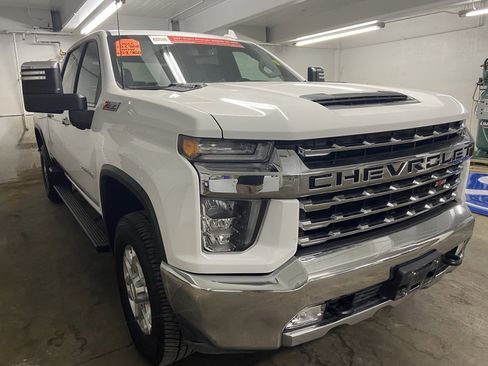 Used 2021 Chevrolet Silverado 3500 LTZ w/ Z71 Off-Road Package image 5