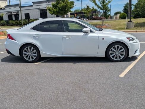 Used 2015 Lexus IS 250 w/ Premium Package RWD image 3