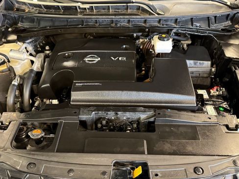 Used 2020 Nissan Murano Platinum w/ Cargo Package image 23