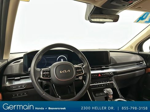 Used 2024 Kia Carnival SX Prestige image 15