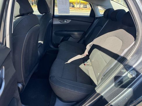 Used 2020 Kia Forte Sedan FWD image 9