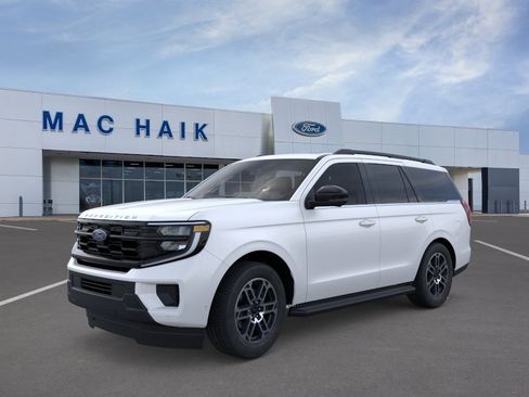 New 2026 Ford Expedition Active image 1