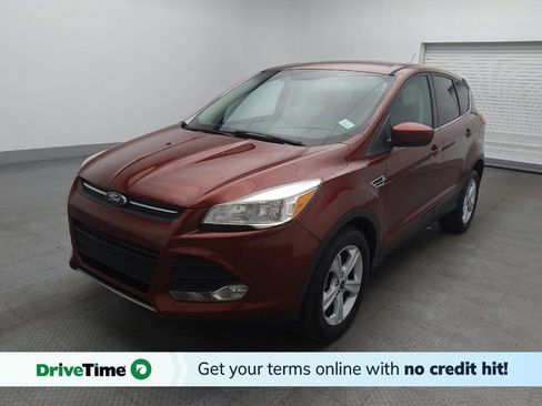 Used 2016 Ford Escape SE image 1