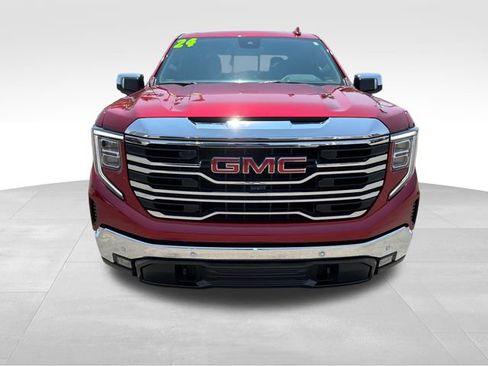 Used 2024 GMC Sierra 1500 SLT w/ SLT Premium Plus Package AWD/4WD image 2