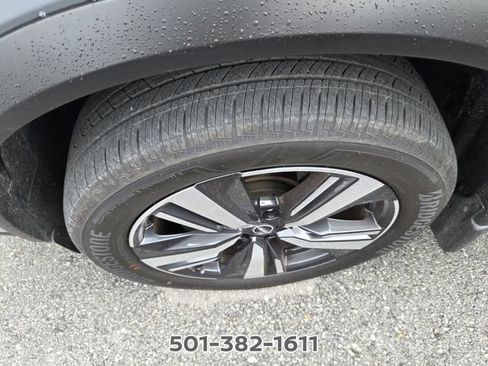 Used 2023 Nissan Rogue SL w/ SL Premium Package FWD image 6
