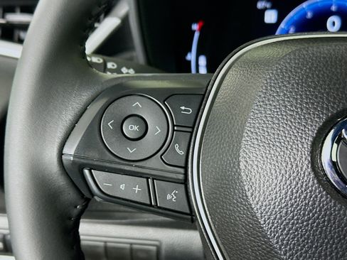 Used 2026 Toyota Corolla SE FWD image 16
