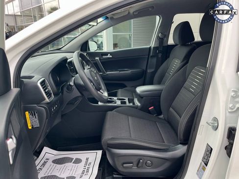 Used 2021 Kia Sportage LX w/ LX Fwd Popular Package image 11