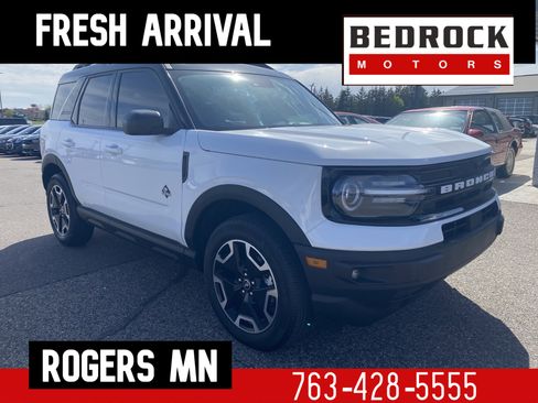 Used 2024 Ford Bronco Sport Outer Banks w/ Tech Package AWD/4WD image 1